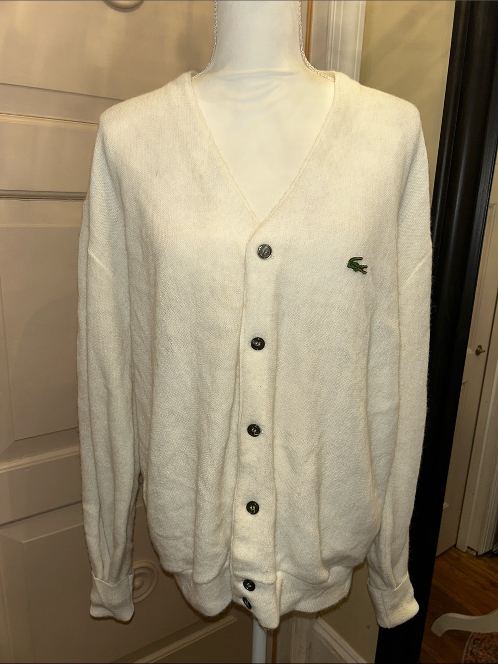 IZOD LACOSTE sz XL VINTAGE White acrylic Knit Sweater - Crocodile Logo